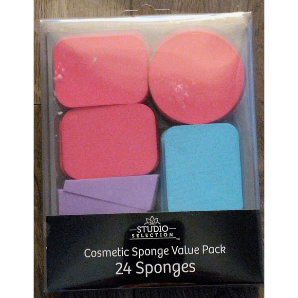 Studio Selection ~ Cosmetic Sponges ~ 24 Sponges In Pack ~ Multiple Colors NEW! - Picture 1 of 2